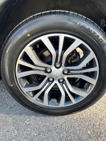 Mitsubishi Outlander SEL AWD 2018