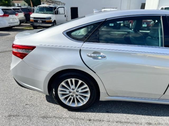 Toyota Avalon Hybrid Limited 2014