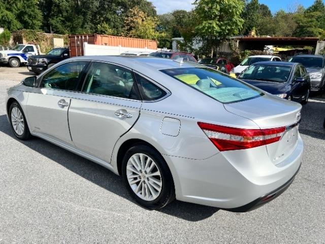 Toyota Avalon Hybrid Limited 2014
