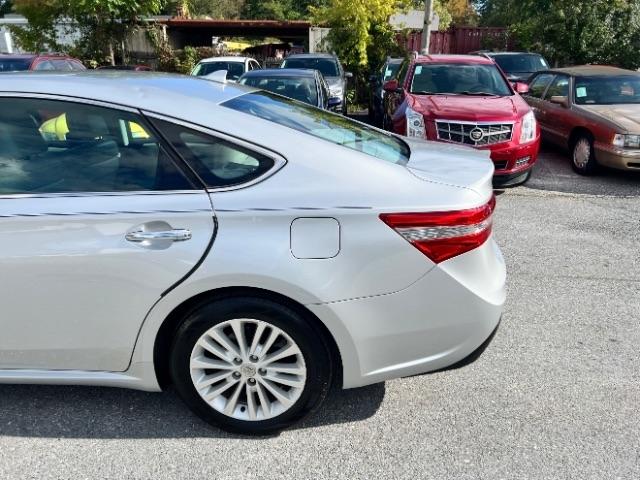 Toyota Avalon Hybrid Limited 2014