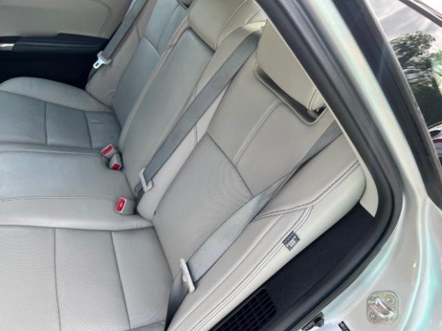 Toyota Avalon Hybrid Limited 2014