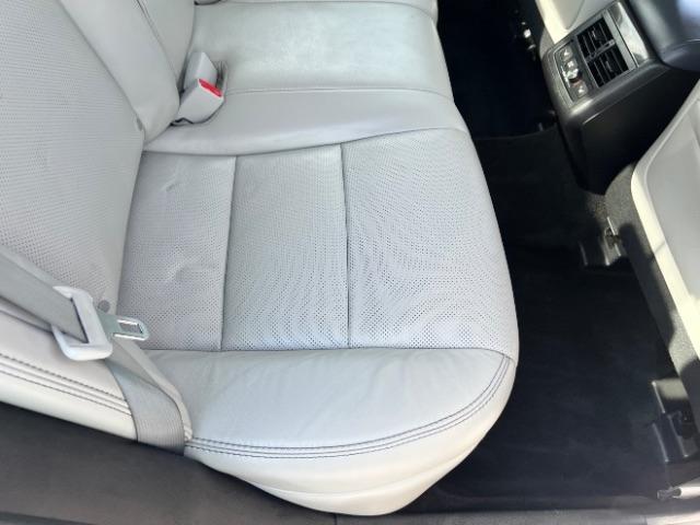 Toyota Avalon Hybrid Limited 2014