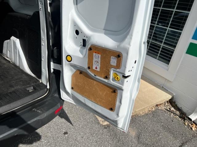 Ford Transit Connect Cargo Van XL LWB w/Rear Liftgate 2016