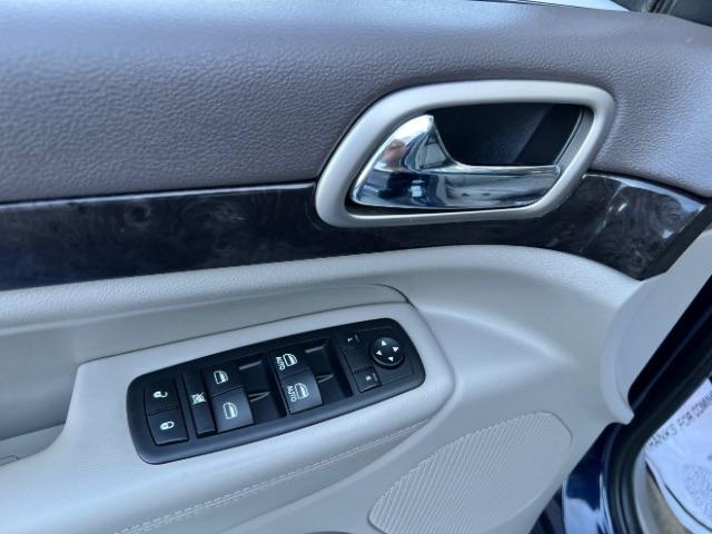 Jeep Grand Cherokee Laredo 4WD 2012