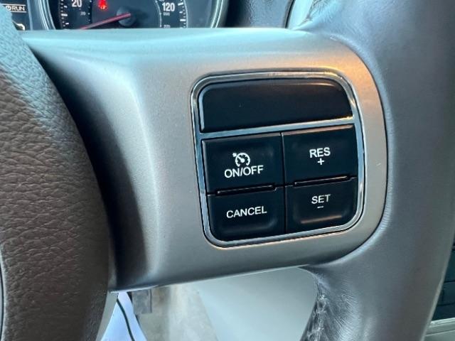 Jeep Grand Cherokee Laredo 4WD 2012
