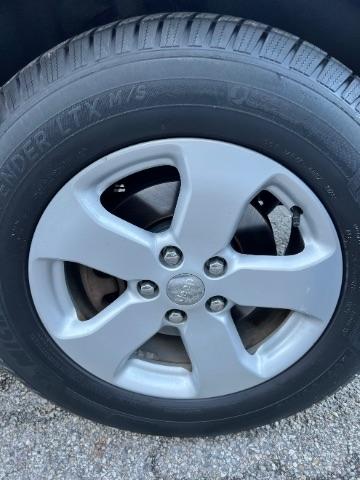 Jeep Grand Cherokee Laredo 4WD 2012
