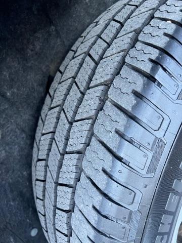 Jeep Grand Cherokee Laredo 4WD 2012