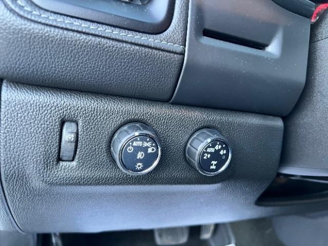 GMC Canyon SLE Crew Cab 4WD 2016
