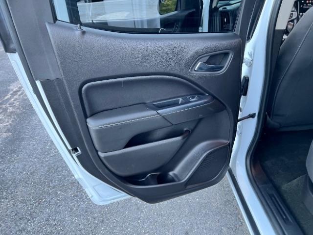 GMC Canyon SLE Crew Cab 4WD 2016