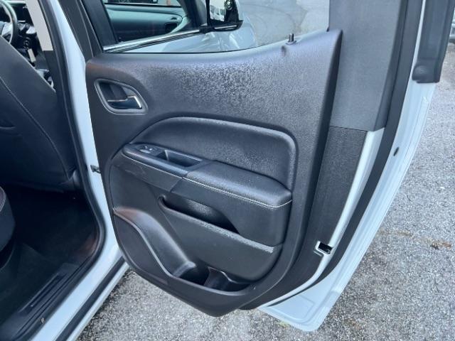 GMC Canyon SLE Crew Cab 4WD 2016