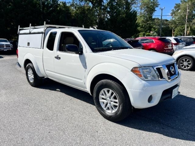 Nissan Frontier SV King Cab I4 5MT 2WD 2017