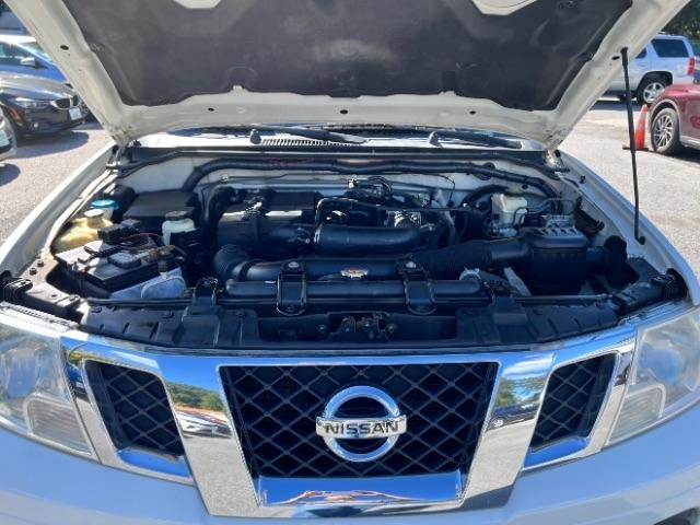 Nissan Frontier SV King Cab I4 5MT 2WD 2017