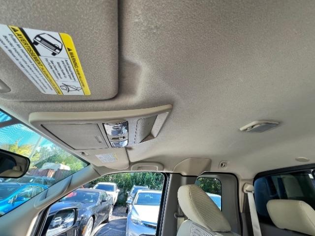 Nissan Frontier SV King Cab I4 5MT 2WD 2017