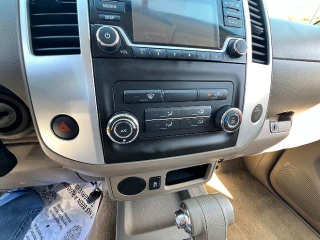 Nissan Frontier SV King Cab I4 5MT 2WD 2017