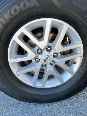 Nissan Frontier SV King Cab I4 5MT 2WD 2017