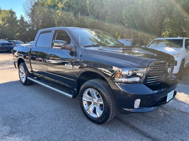 RAM 1500 Sport Crew Cab SWB 4WD 2017