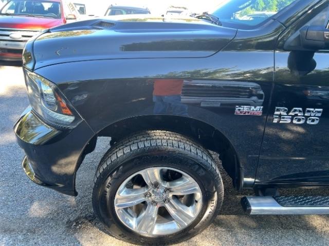 RAM 1500 Sport Crew Cab SWB 4WD 2017