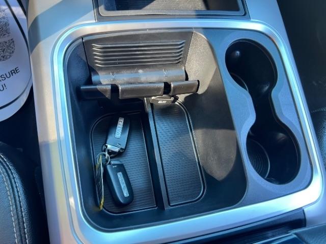 RAM 1500 Sport Crew Cab SWB 4WD 2017