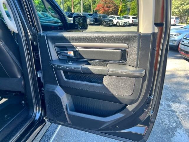 RAM 1500 Sport Crew Cab SWB 4WD 2017