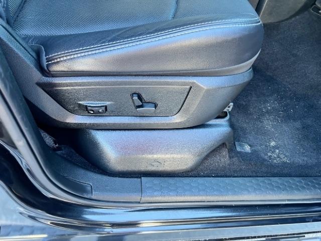 RAM 1500 Sport Crew Cab SWB 4WD 2017
