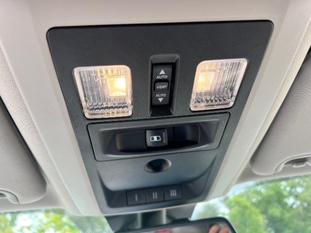 RAM 1500 Laramie Longhorn Edition Crew Cab SWB 2WD 2013