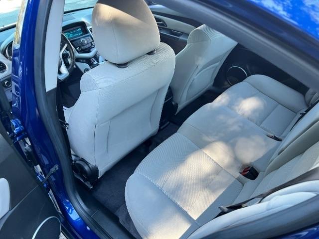 Chevrolet Cruze 1LT 2012