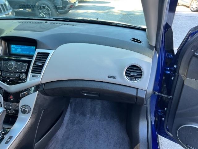 Chevrolet Cruze 1LT 2012