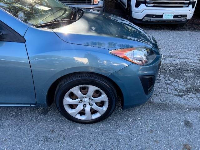 Mazda MAZDA3 i Sport 4-Door 2011