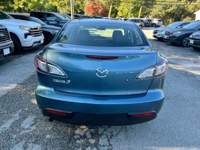 Mazda MAZDA3 i Sport 4-Door 2011