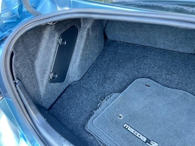 Mazda MAZDA3 i Sport 4-Door 2011