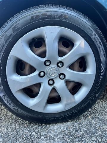 Mazda MAZDA3 i Sport 4-Door 2011