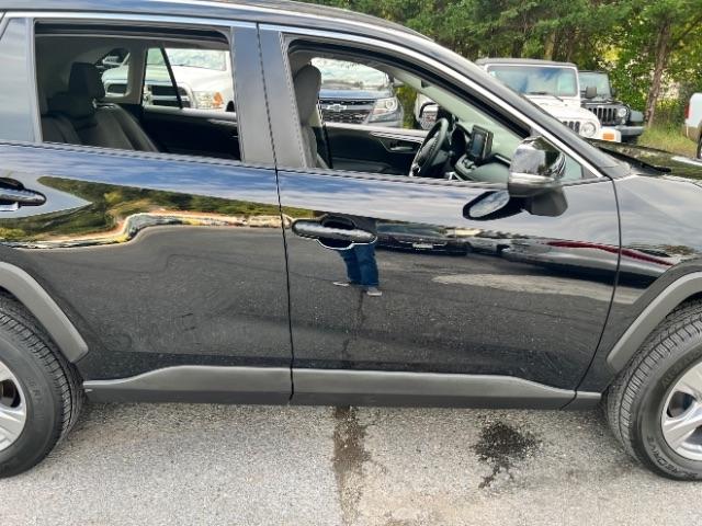 Toyota RAV4 XLE AWD 2022