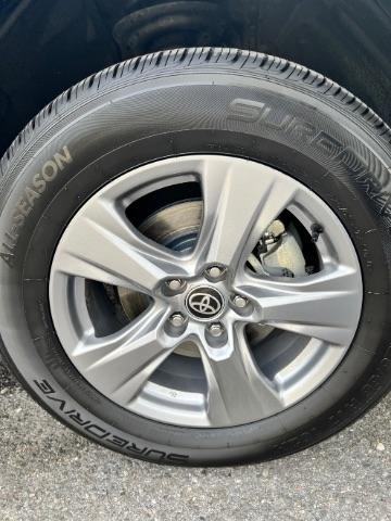 Toyota RAV4 XLE AWD 2022