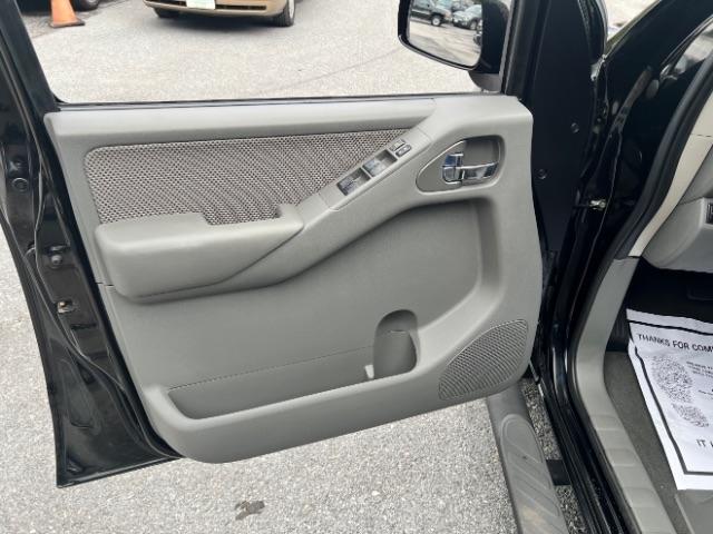 Nissan Frontier LE Crew Cab Long Bed 4WD 2007