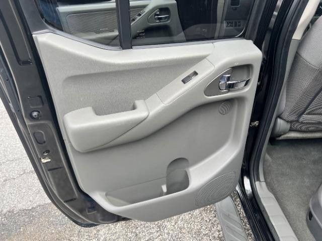 Nissan Frontier LE Crew Cab Long Bed 4WD 2007
