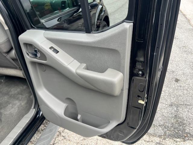 Nissan Frontier LE Crew Cab Long Bed 4WD 2007