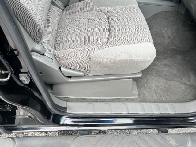 Nissan Frontier LE Crew Cab Long Bed 4WD 2007