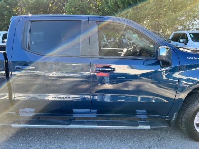 Chevrolet Silverado 1500 LT Crew Cab 4WD 2021