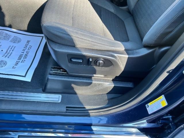 Chevrolet Silverado 1500 LT Crew Cab 4WD 2021