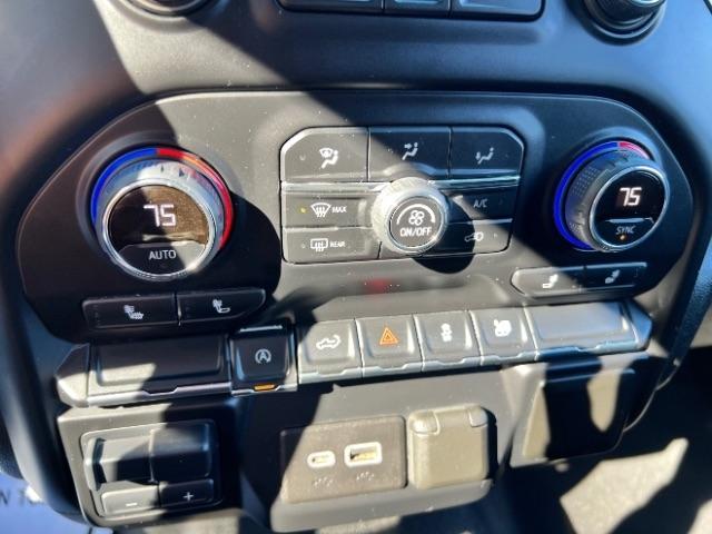 Chevrolet Silverado 1500 LT Crew Cab 4WD 2021