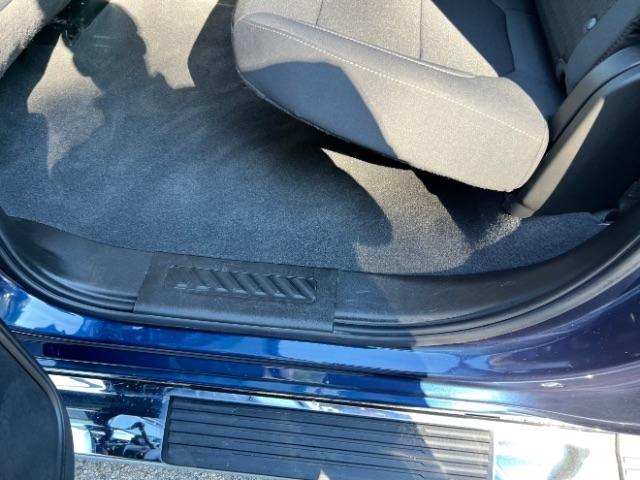 Chevrolet Silverado 1500 LT Crew Cab 4WD 2021