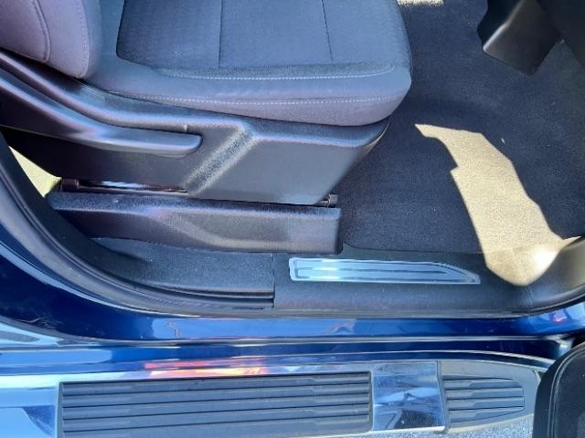 Chevrolet Silverado 1500 LT Crew Cab 4WD 2021