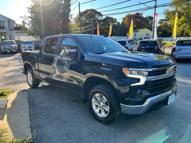 Chevrolet Silverado 1500 LT Crew Cab 4WD 2022