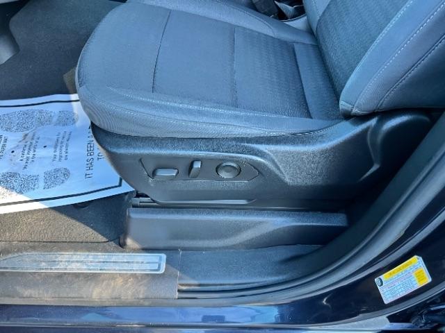 Chevrolet Silverado 1500 LT Crew Cab 4WD 2022