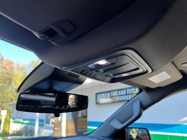 Chevrolet Silverado 1500 LT Crew Cab 4WD 2022