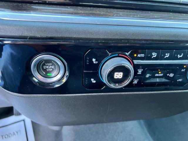 Chevrolet Silverado 1500 LT Crew Cab 4WD 2022