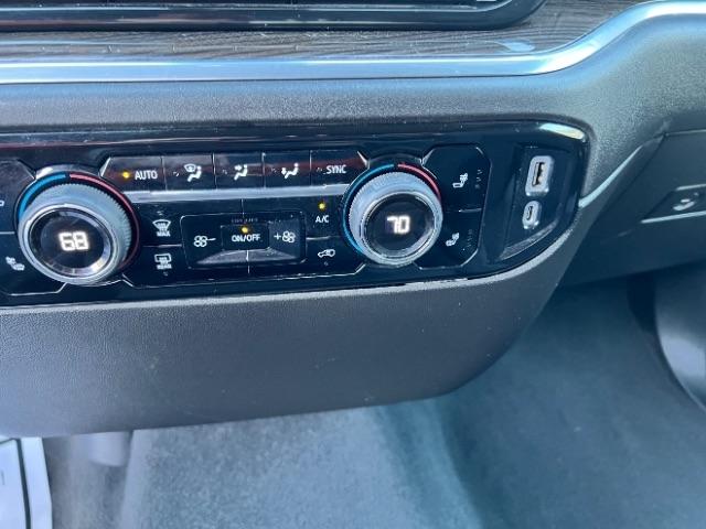 Chevrolet Silverado 1500 LT Crew Cab 4WD 2022