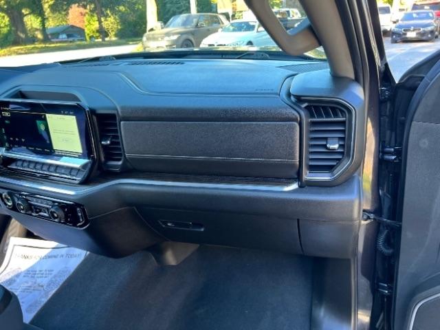Chevrolet Silverado 1500 LT Crew Cab 4WD 2022