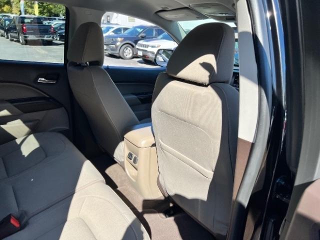 GMC Canyon SLE Crew Cab 4WD 2016