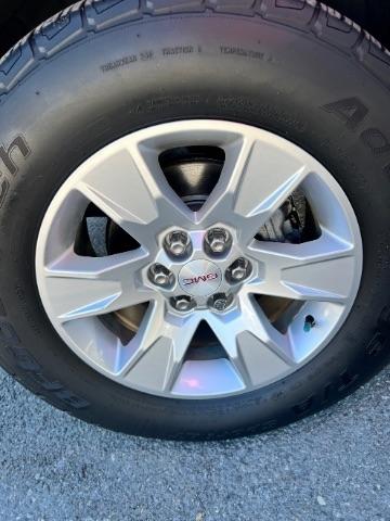 GMC Canyon SLE Crew Cab 4WD 2016